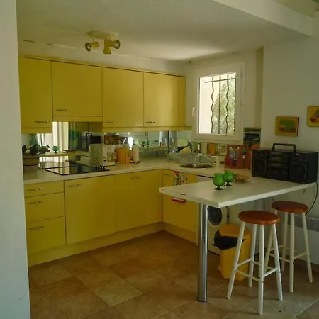Pieds Dans L'eau A Agay Holiday home Saint-Raphael (Var)